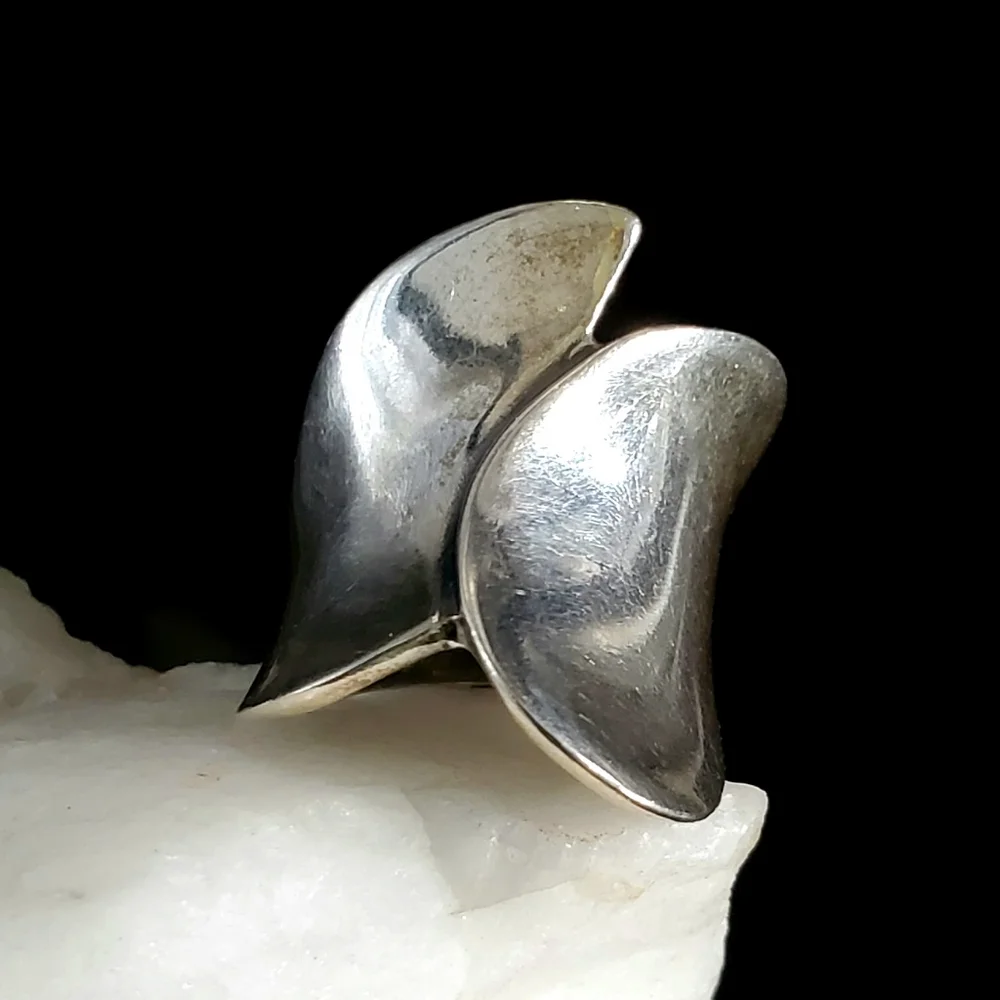 PIXI Collection Sterling silver 925 Ring Contemporary Designer Silversmith